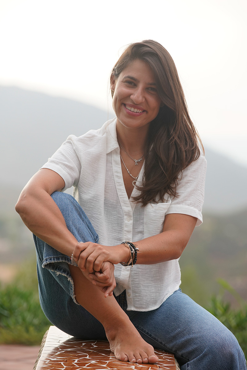 Ainoa Cuberos - Coach de Bienestar Experta en PNL e Hipnosis Ericksoniana